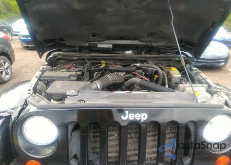 2011 Jeep Wrangler Unlimited Sahara from USA, damaged, VIN 1J4BA5H18BL593750